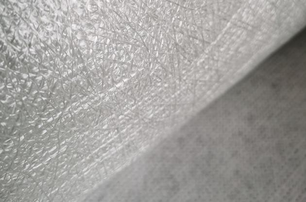 Una guida ai tappetini combinati cuciti a velo di superficie